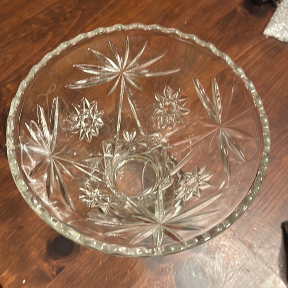 Glass Bowl - Picture 2 of 16